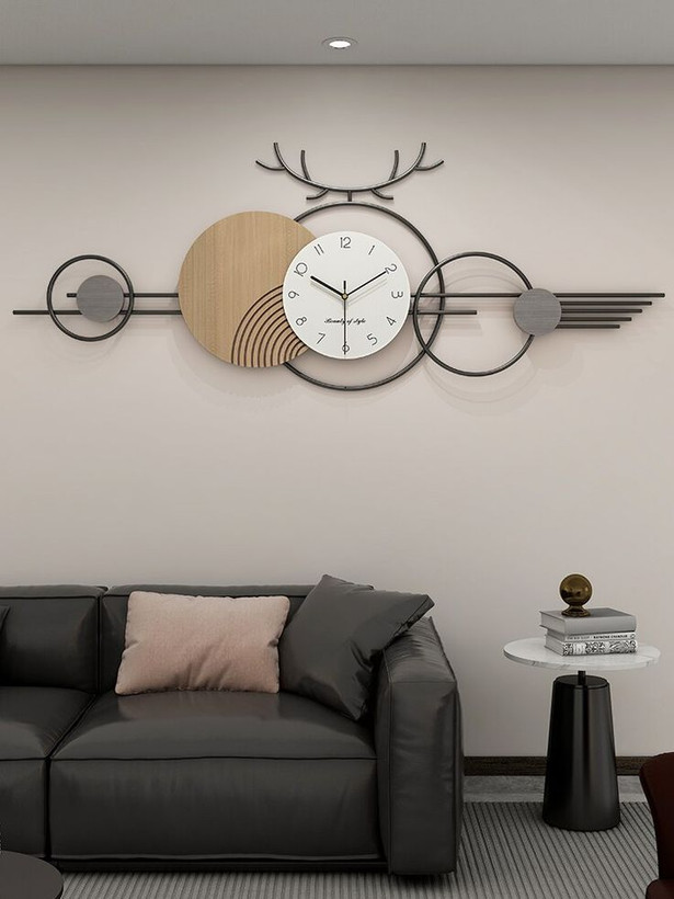 ساعت دیواری مدل گوزنی🦌  کد  H5۳۰